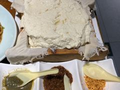 -95号酱骨·一块豆腐(展春园西路店)