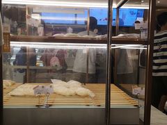 面包甜点陈列柜-奈雪的茶(湖滨银泰in77C区PRO店)