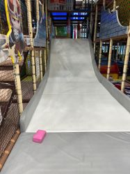 -meland亲子乐园•派对•研学(苏州悠方购物中心店)