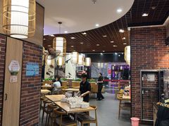 -裕记烧腊连锁餐饮(国商分店)