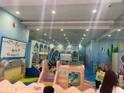 -孩子王童乐园(余姚万达店)