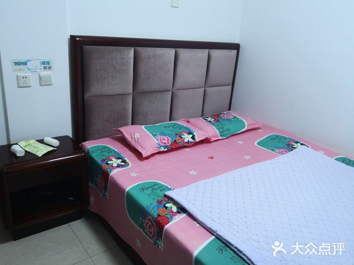 听海小筑(北戴河刘庄夜市店)图片