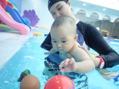 -龙格亲子游泳·水育早教运动中心(龙湾天街店)