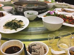 -过山风酒楼(白云观街北里小区店)
