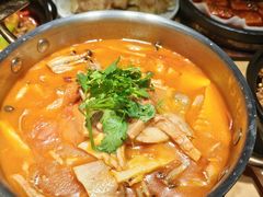 -九锅一堂酸菜鱼(学府凯德店)