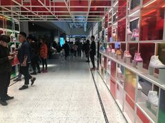 -NIKE品牌体验店(南京东路店)
