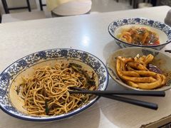 -37号老院坝抄手(马王庙37号院店)