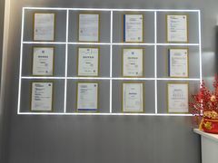 -发茂眼镜·蔡司依视路镜片(镇坪路店)