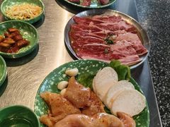-欧巴炭烤肉오빠숯불구이(南京东路店)