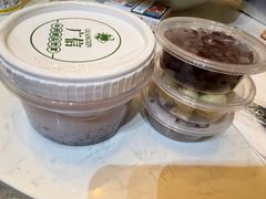 -广信牛奶甜品世家(台东店)