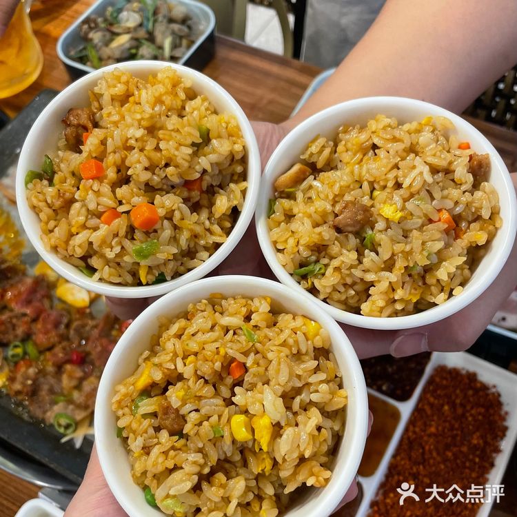 ‼️来成都一定要来建设路吃这家破摊烤肥牛！