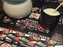 -哇蛙牛功夫面渝都料理(龙阳广场店)
