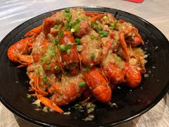 -巴厘龙虾·榜首油焖大虾(音乐学院·沿江酒馆店)