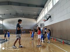 -梦想之巅·青少年篮球·羽毛球·培训中心(西站店)