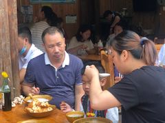 -肇兴特色牛肉粉