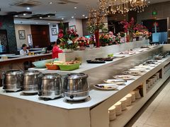 自助取餐区-泉福居酱骨头自助广场(南大街商业步行街店)