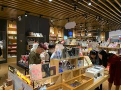 -九木杂物社(恒隆广场店)