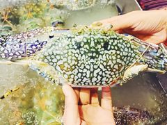 -J Daeng Seafood