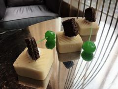 -异次元·LIGHT HOUSE·美食酒廊·休闲露台