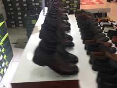 -云柏鞋业(十里堡店)