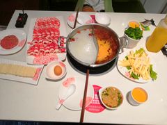 -密友回转自助火锅(中海环宇城店)