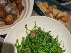 -潮界(LU·ONE凯德晶萃广场店)