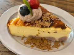 芋泥巴斯克-MAISON门前杂货店
