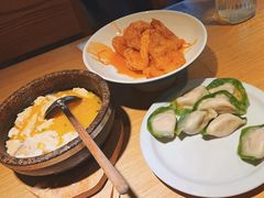 -关东小磨东北菜(上海长风大悦城店)