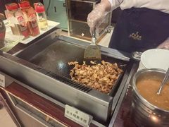 -荣誉国际酒店-云顶旋转餐厅