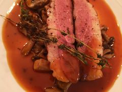 香煎鸭胸配香橙酱-羽深肉铺 Steak & Wine