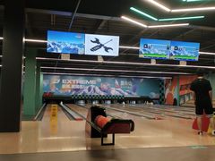 -极限PLAY运动娱乐新世界·团建派对潮玩休闲馆·室内蹦极高空游乐园