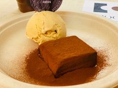 -HUGS coffee(东区店)