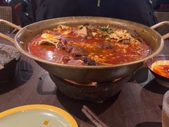 -张翻越·川渝冒菜·武汉黑鸭煲(城北万象城店)