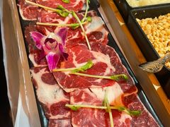澳洲和牛牛展肉-鲜入围煮花胶鸡海鲜火锅