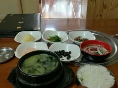 -亲昵春川鸡排(韩国美食街店)