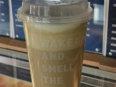 空气补给拿铁-咖星人E·T coffee·云赛空间