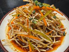 -川流不息·地道川菜·小龙虾(新松江路店)