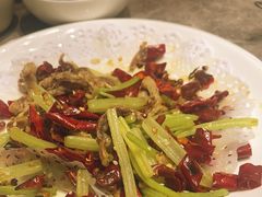 -闫府私房菜·老字号(恒隆店)