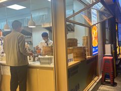 -李与白包子铺(桐梓林店)