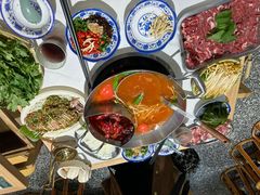 -王奋斗贵州酸汤牛肉火锅