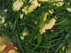 -穆豪麦蒸碗羊羔肉