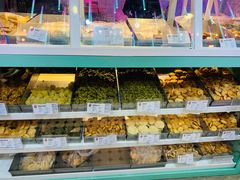 -上海哈尔滨食品厂(合生汇店)