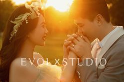 -乐默婚纱摄影工作室