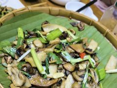 -云海肴·汽锅鸡·云南菜(天津国金汇店)