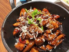 -港丽餐厅(正大店)