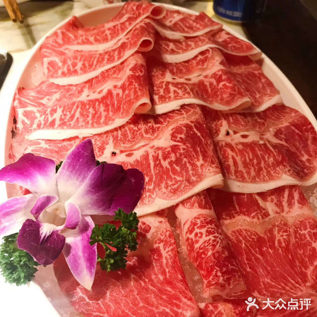 调料区也是货源充足～只要你想得到的品种的调料他都有