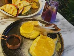 黑糖珍珠奶油热香饼-The Rug Cafe(王府中环店)