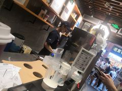 -茶颜悦色(嘉顿一楼吉时赏味游园会店)