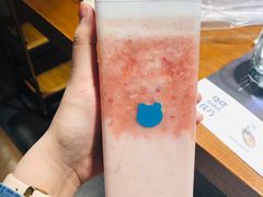 莓莓酸奶-兰熊鲜奶(西直门凯德mall店)