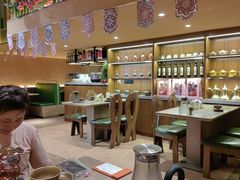 -耶里夏丽·新疆菜·28年喀什老馆(田林东路店)